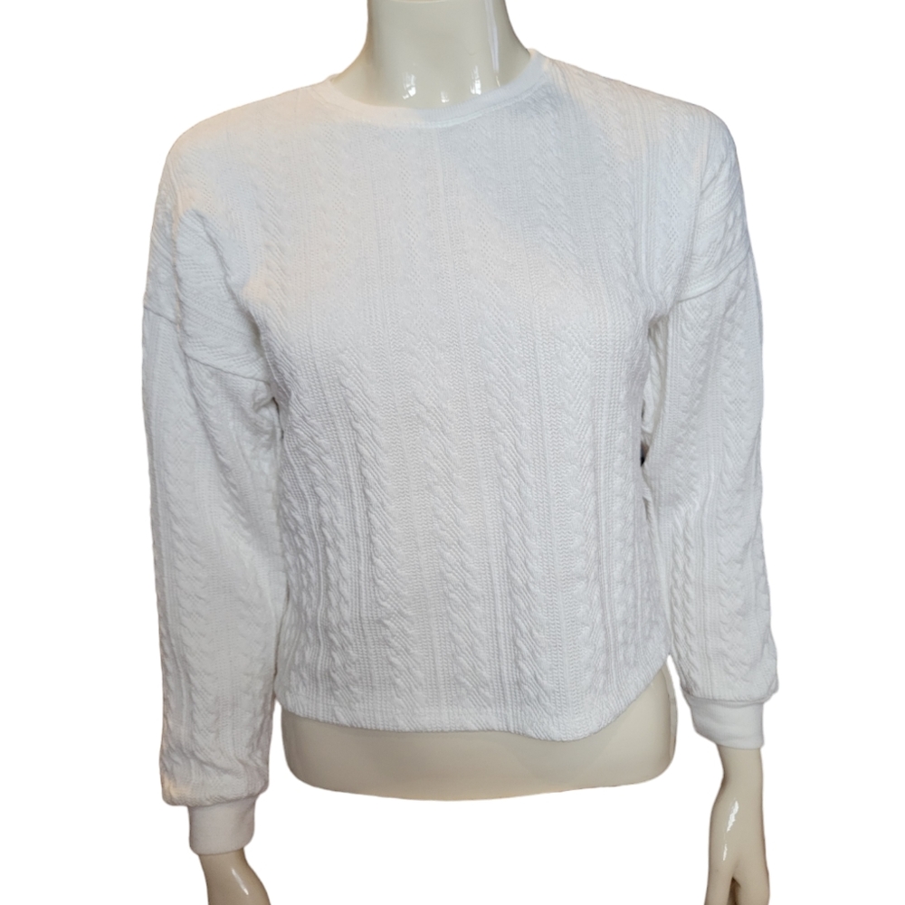 size small white sweater by Urban romantics - Picture 1 of 4